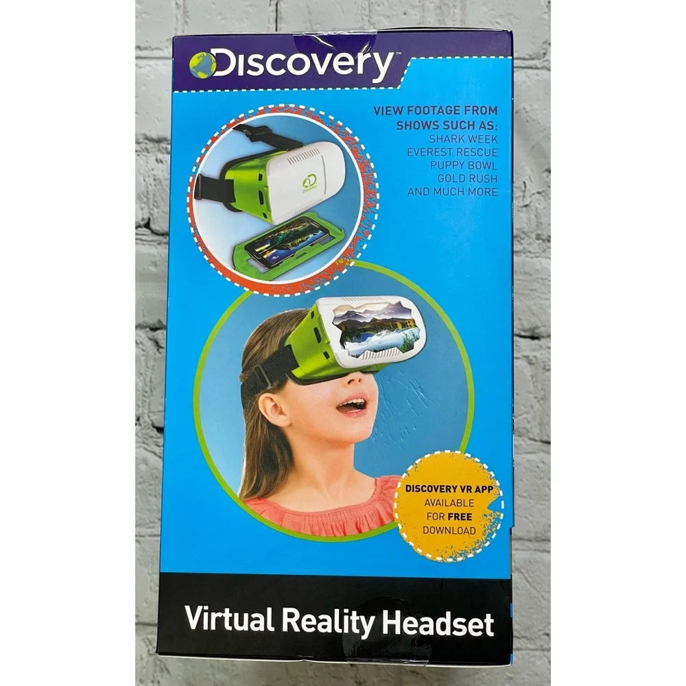 Discovery Virtual Reality Headset NWT!